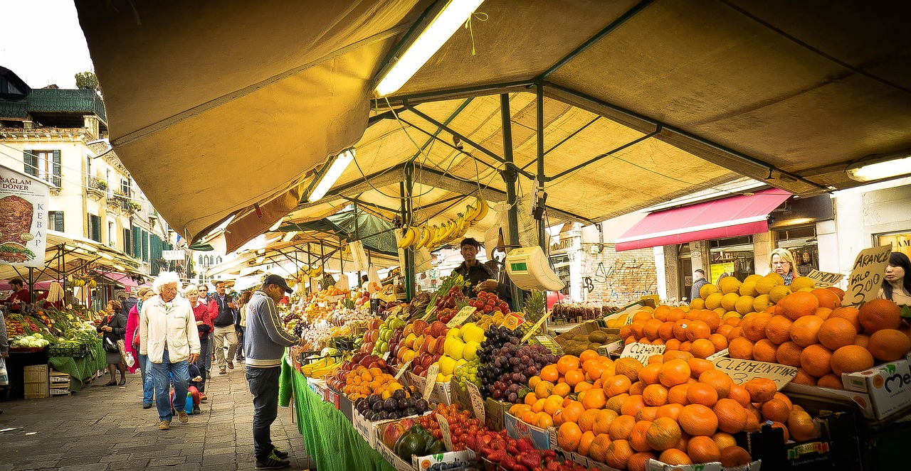 Understanding the Role of Market Trends in Trading Decisions